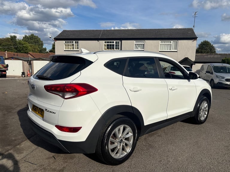 2018 Hyundai TUCSON 1.6 GDi Blue Drive SE Nav 5dr 2WD ESTATE PETROL Manual