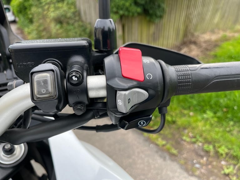 HONDA VFR1200X DCT CROSSTOURER HIGHLANDER, 2017(17), 15,923 MILES, £6995