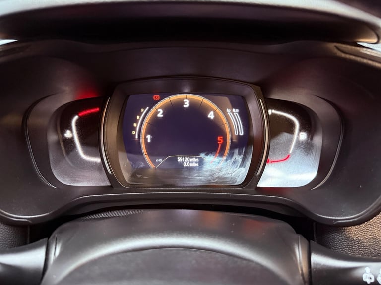 2017 Renault Kadjar 1.5 dCi Dynamique S Nav EDC Euro 6 (s/s) 5dr HATCHBACK Diesel Automatic