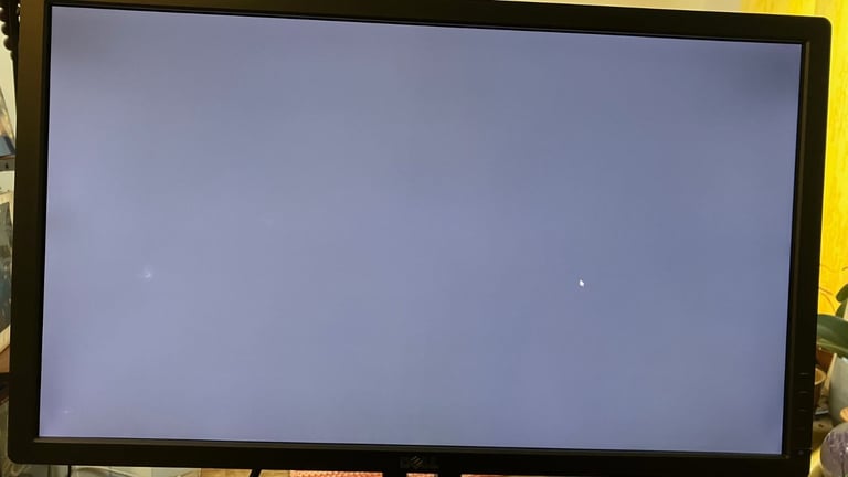 Dell U2713HM display for sale