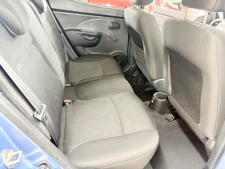 2011 Kia Picanto 1.1 2 5dr Auto HATCHBACK Petrol Automatic