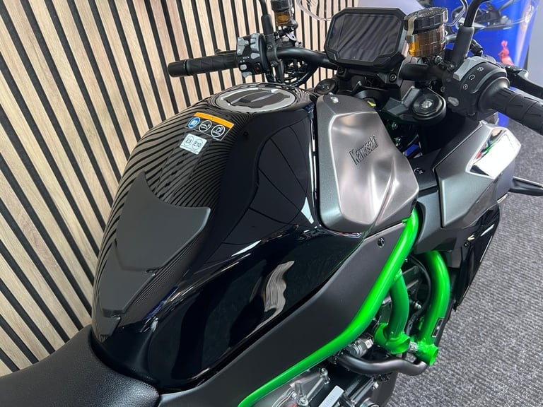 2024 74 Kawasaki Ninja ZH2 Z H2 1000 Performance SUPERCHARGED - AKRAPOVIC 