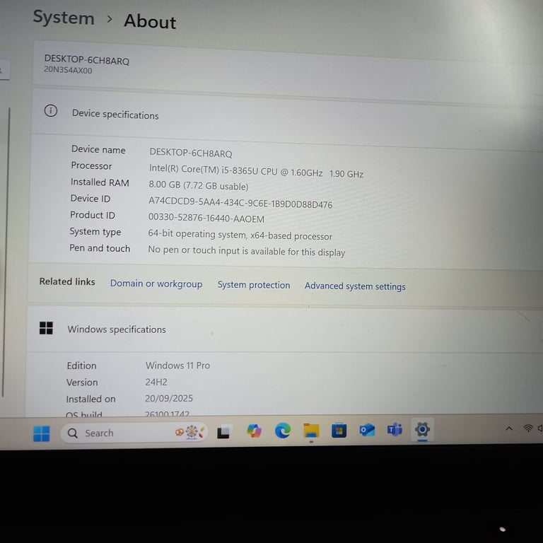Lenovo ThinkPad T490 Laptop with Windows 11 installed