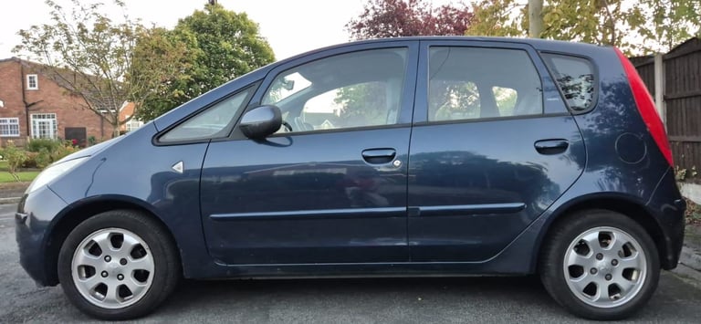 1 Previous owner. Well maintained. 2005/55 Mitsubishi Colt Equippe Diesel 1.5 DI-D Manual 5 door