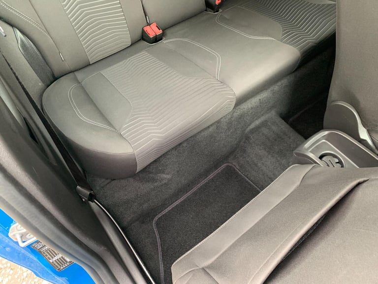 2015 Ford Fiesta 1.25 Zetec Euro 6 3dr HATCHBACK Petrol Manual