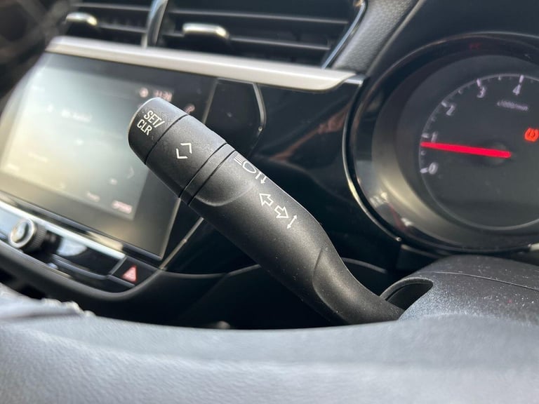 2021 Vauxhall Corsa 1.2 SE Hatchback 5dr Petrol Manual Euro 6 (75 ps) Hatchback PETROL Manual