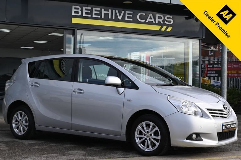 2011 11 TOYOTA VERSO 1.8 V-MATIC TR MPV 5DR PETROL MULTIDRIVE S EURO 5 (147 PS)