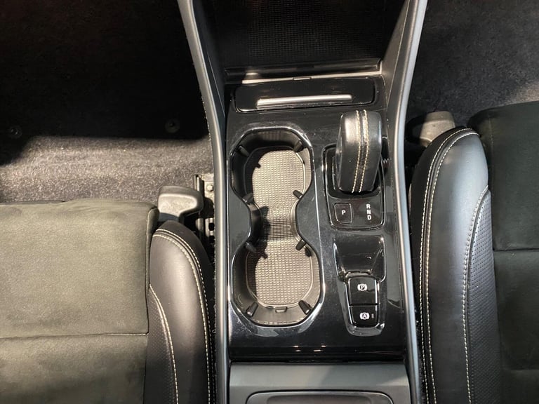  Volvo XC40 2.0 D3 R-Design Auto Euro 6 (s/s) 5dr Diesel Automatic