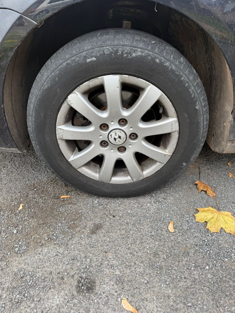 Volkswagen, TOURAN, MPV, 2010, Manual, 1896 (cc), 5 doors