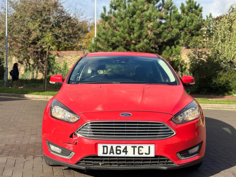 2014 Ford Focus 1.6 TDCi 115 Titanium 5dr HATCHBACK Diesel Manual - Image 2