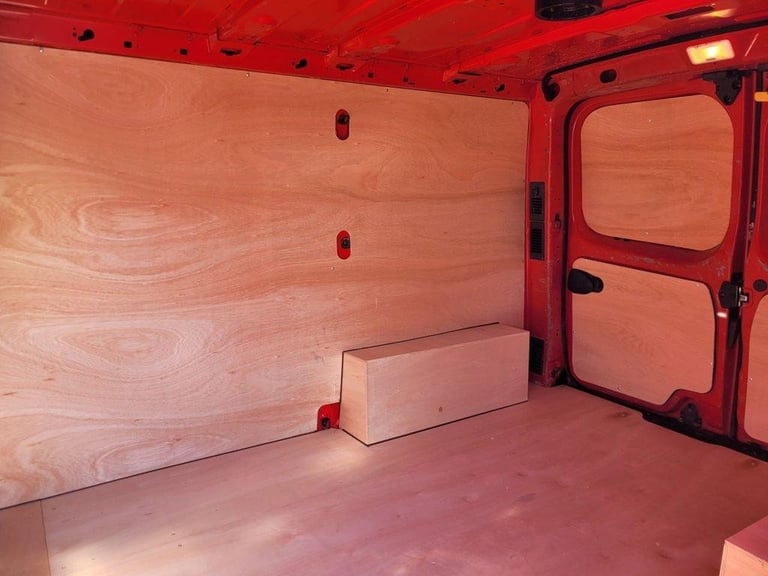 2019 ON 19 PLATE NISSAN NV300 ACENTA DCI 120BHP SWB DIESEL VAN ULEZ FREE ZONE