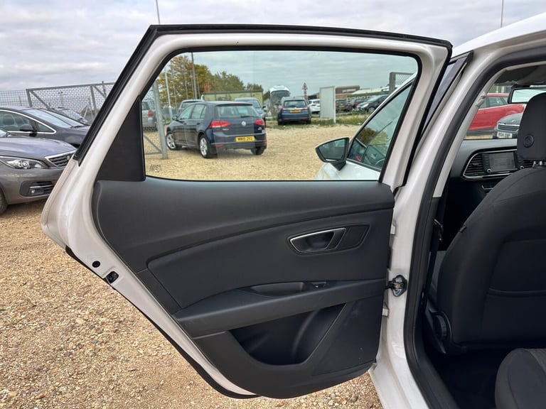 2015 SEAT Leon 1.2 TSI SE Euro 6 (s/s) 5dr HATCHBACK Petrol Manual