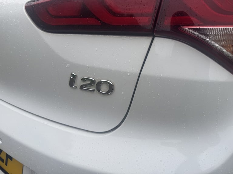 HYUNDAI I20 1.2 SE 2017