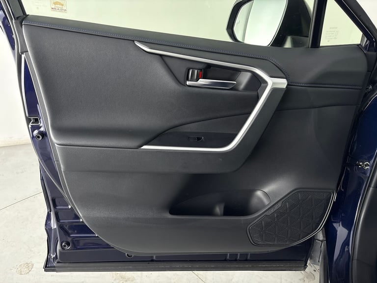 2022 Toyota RAV4 2.5 VVT-h GPF Dynamic SUV 5dr Petrol Hybrid CVT Euro 6 (s/s) (218 ps) - REV Suv ...