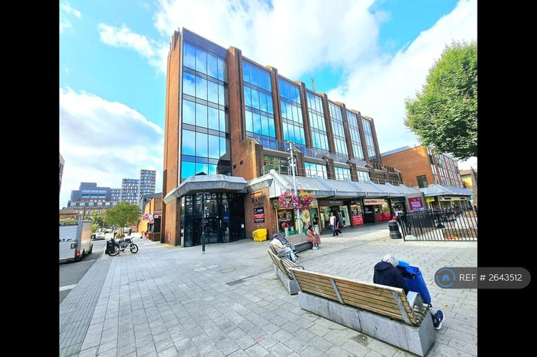 2 bedroom flat in Rama Apartments, Harrow, HA1 (2 bed) (#2643512)