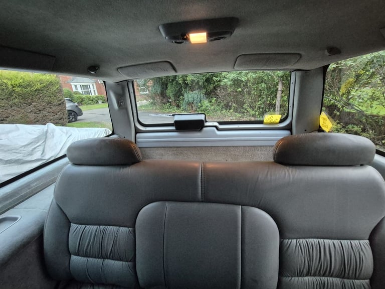 1999 Chevrolet Suburban for sale (Holden – rare Australian factory right hand drive model)