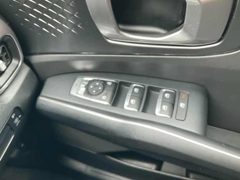 2022 Kia Sorento 1.6 T-Gdi Hev 2 5Dr Auto SUV Hybrid Automatic