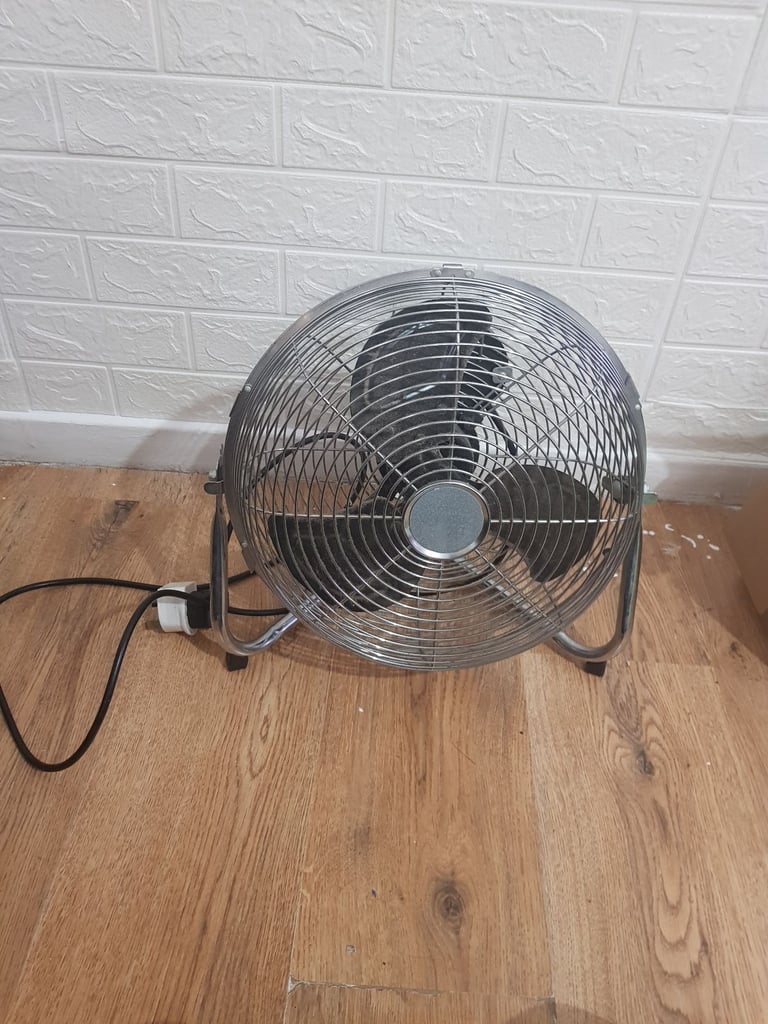 Floor fan 