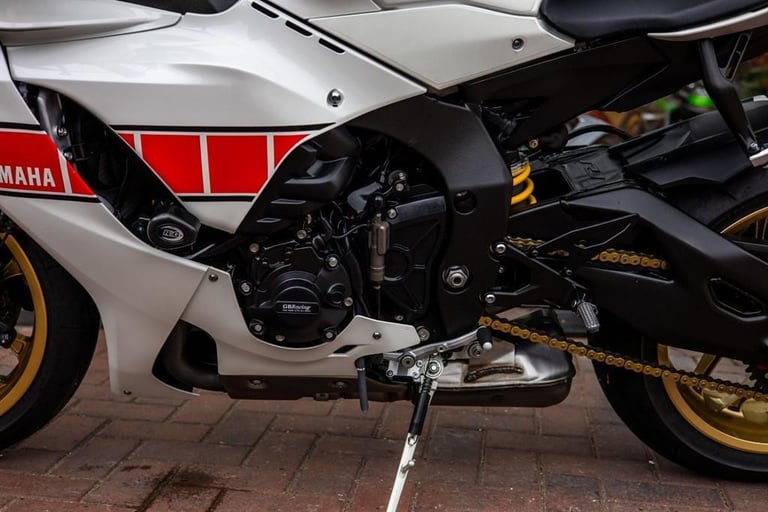Yamaha R1 50TH ANNIVERSARY ! LOW MILES ! EXTRAS ! STUNNING