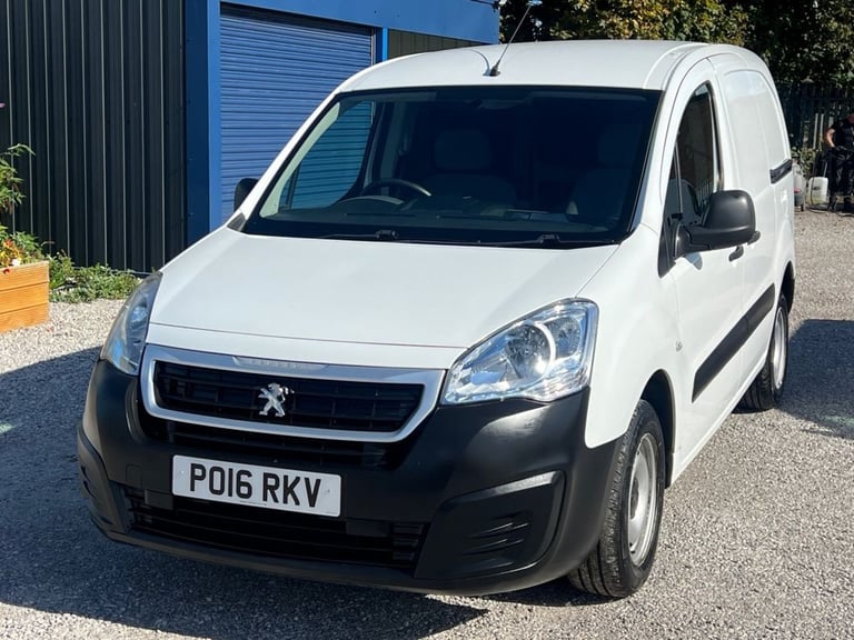 2016 Peugeot Partner 1.6 HDi 850 S Panel Van 4dr Diesel Manual L1 (132 g/km , 92 bhp) Van Diesel ...