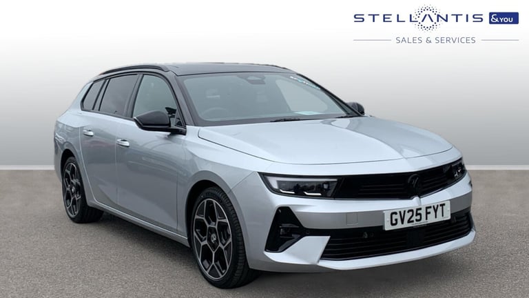 image for 2025 Vauxhall Astra 1.2 Turbo 130 Ultimate 5dr Auto ESTATE PETROL Automatic
