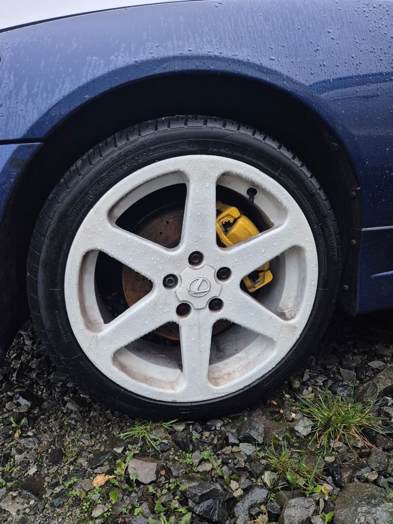 Lexus is200 Tte Alloys White full set 18inch