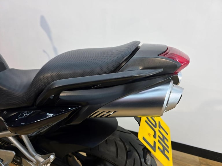 Yamaha FZ6 Fazer 600 Black 2004 - Crash Bobbins, Underseat Exhausts, 