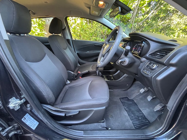 2016 Vauxhall Viva 1.0 SE Low mileage 5 doors