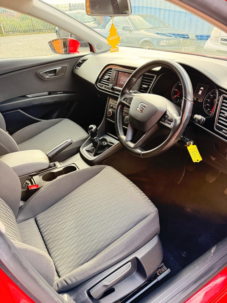 2014 SEAT Leon 1.6 TDI CR SE Euro 5 (s/s) 5dr HATCHBACK Diesel Manual