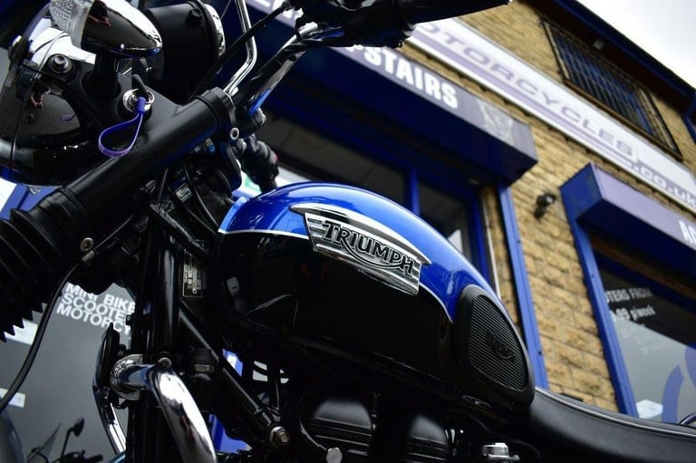 2015 15 TRIUMPH BONNEVILLE T100 865 ROADSTER/RETRO