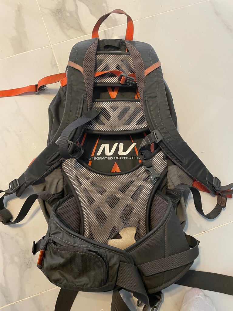 Camelbak walking bag £25 ono