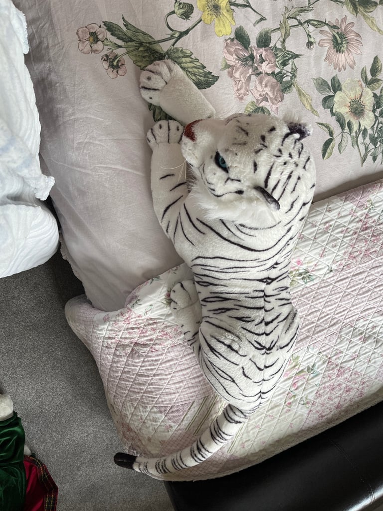 Stuffed tiger 