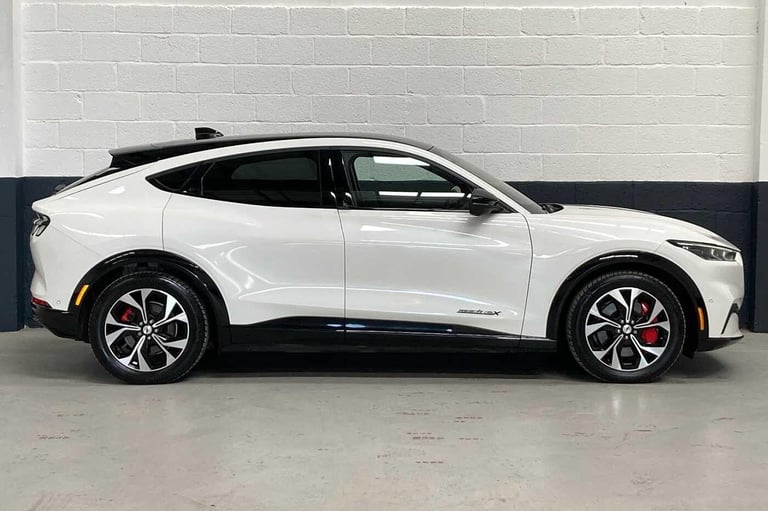 2022 Ford Mustang Mach-E Extended Range 91kWh AWD 5dr HATCHBACK Electric Automatic