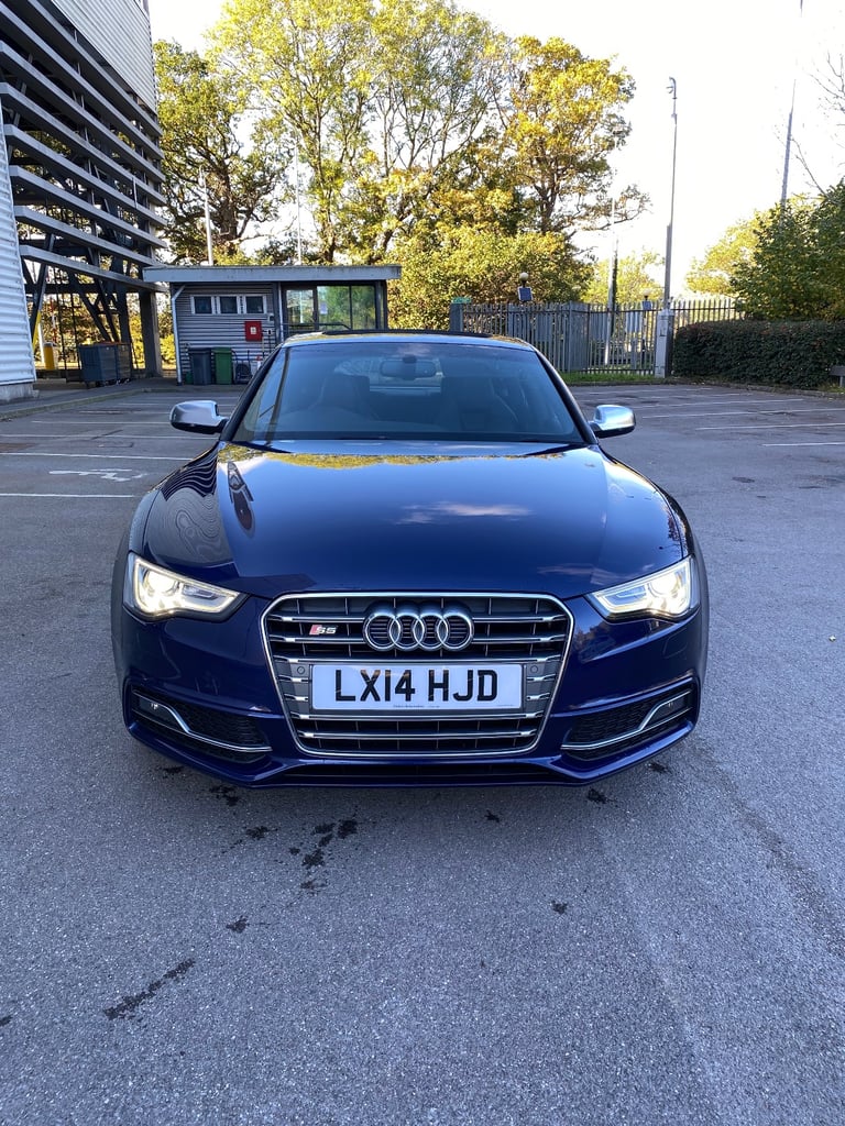 Audi, A5, Hatchback, 2014, Semi-Auto, 2995 (cc), 5 doors