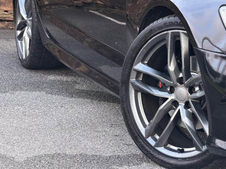 2017 Audi A6 Saloon 2.0 TDI ultra Black Edition S Tronic Euro 6 (s/s) 4dr SALOON Diesel Automatic