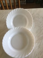 image for ARCOPAL FRANCE TRIANON WHITE SWIRL SCALLOPED 9” DINNER PLATE SET OF 6 - BRAND NEW!