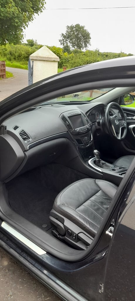 Vauxhall, INSIGNIA, Hatchback, 2015, Manual, 1956 (cc), 5 doors
