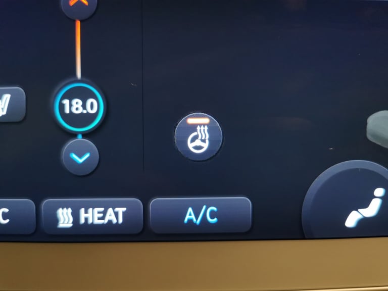 2022 Hyundai IONIQ 5 73kWh Premium Hatchback 5dr Electric Auto (217 ps) - BLIND SPOT ASSIST - LA ...