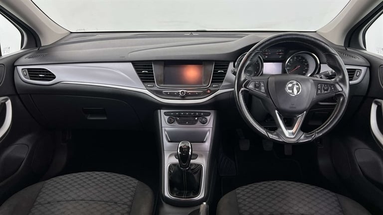2017 Vauxhall Astra 1.4T 16V 125 Energy 5dr HATCHBACK PETROL Manual