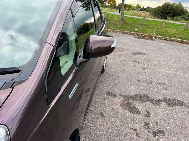 2013 Honda Fit LX HYBRID ELECTRIC Automatic