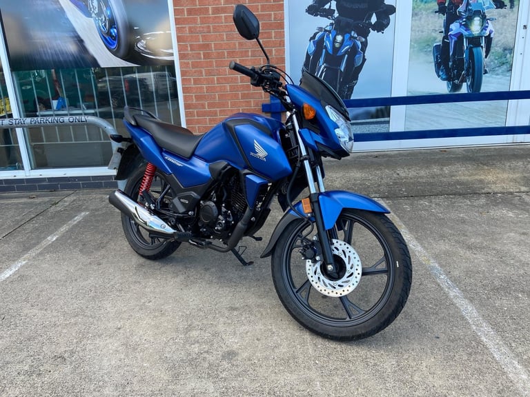 HONDA CB125F, 2025, MATURE OWNER, FACTORY WARRANTY, 2K MILES, MINT!