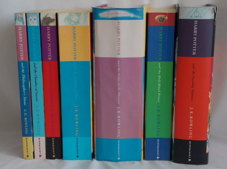 Harry Potter 1st Edition 1 -7 Paperback Hardback Set Bloomsbury Book Set (1)