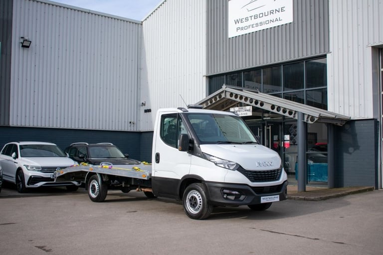 image for 2021 21 IVECO DAILY 2.3D HPI 14V 35S 3450 RECCOVERY TRUCK / CAR TRANSPORTER  2DR