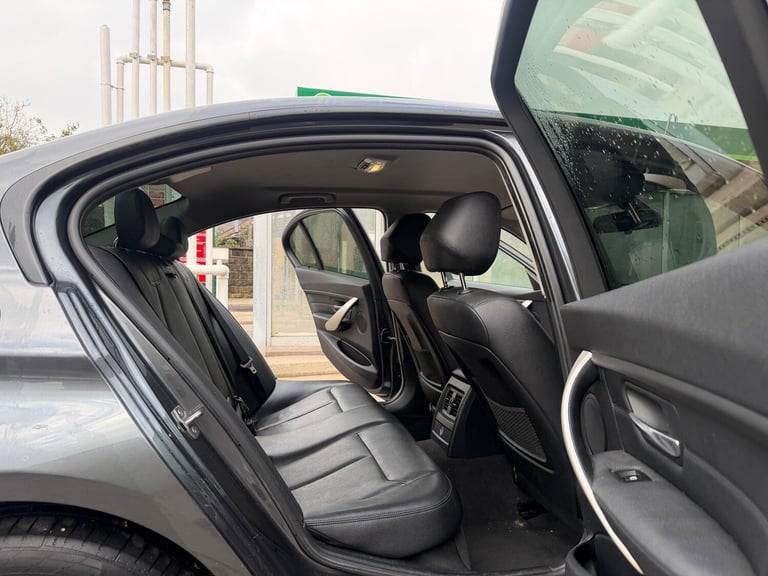 2014 BMW 3 Series 2.0 320d SE Euro 5 (s/s) 4dr SALOON Diesel Manual