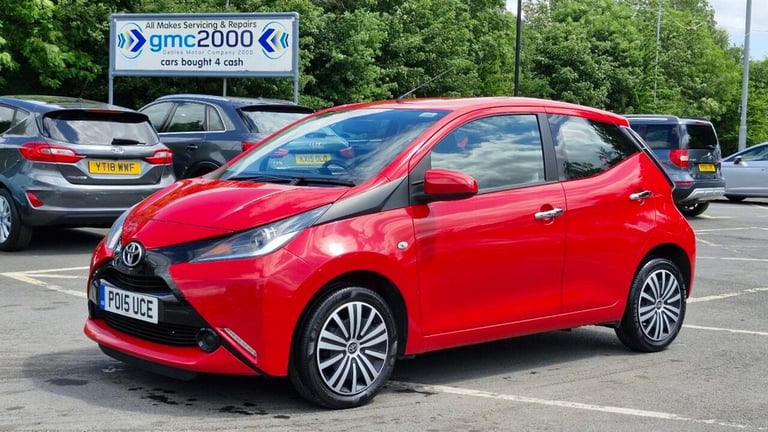 image for 2015 Toyota AYGO 1.0 VVT-i x-play Hatchback 5dr Petrol Manual Euro 5 Euro 5 (68 ps) Hatchback Pet...