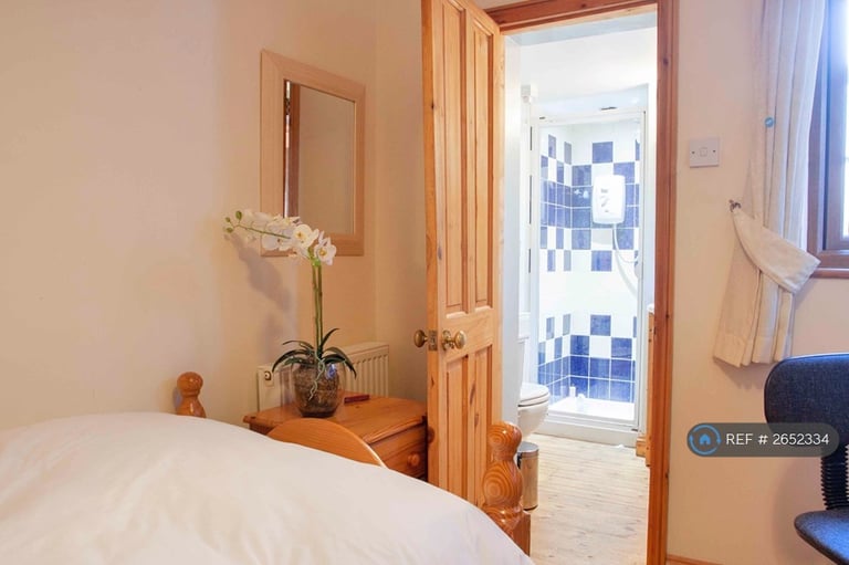 6 bedroom house in Corie Road, Norwich, NR4 (6 bed) (#2652334)