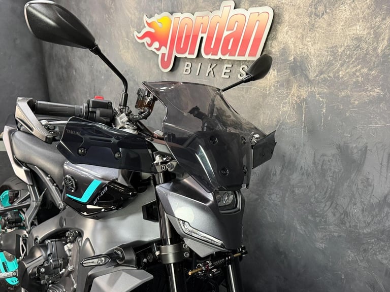 2024 Yamaha MT-09 900 Hyper-naked Euro 5