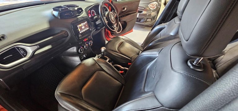 2015 Jeep Renegade 1.4T MultiAirII Limited Euro 6 (s/s) 5dr ESTATE Petrol Manual