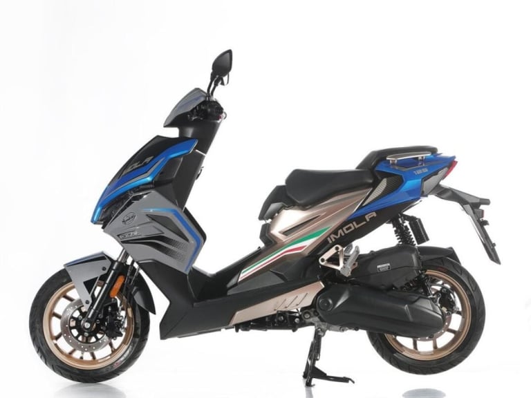 Mondial Imola 125cc scooter gret value and modern looks choice of colours