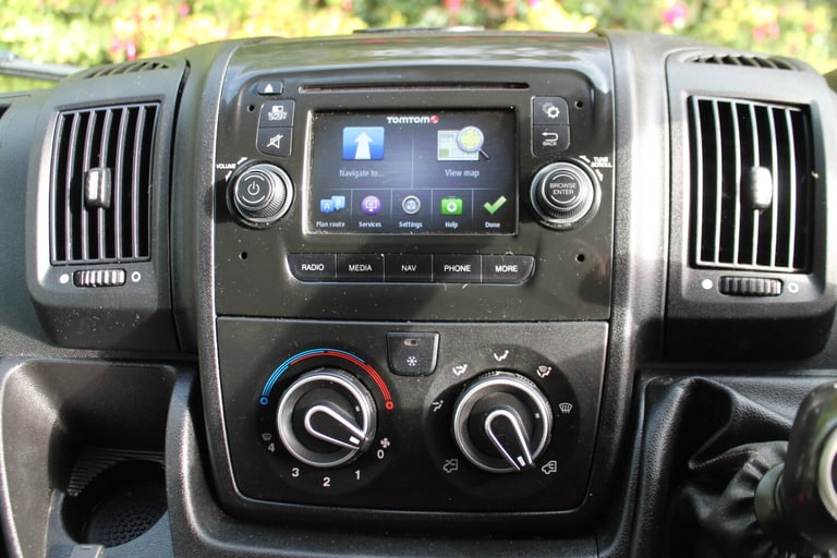 2019 Peugeot Boxer 2.0 BlueHDi H2 Professional Van 130ps PANEL VAN Diesel Manual